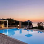 Beachfront Dionysos - With Private * Sidárion
