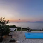Villa Beachfront Dionysos - With Private *
