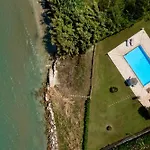 Villa Beachfront Dionysos - With Private Sidárion