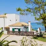 Villa Beachfront Dionysos - With Private *