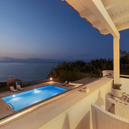 Villa Beachfront Dionysos - With Private *