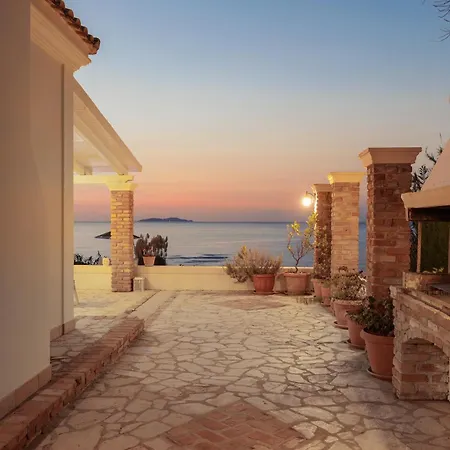 Villa Beachfront Dionysos - With Private *