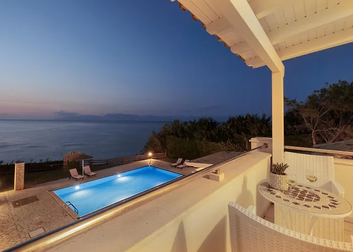 Villa Beachfront Dionysos - With Private *